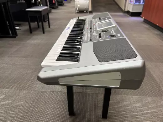 Korg - PA900 3